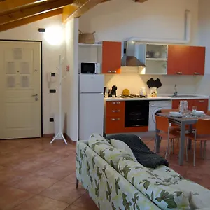 Casa Viola, Deliziosa Mansarda In Centro Storico , Modena Italia