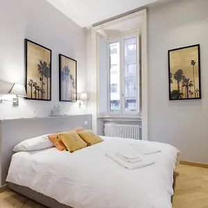 Apartment Gazzana Corner House, Milan